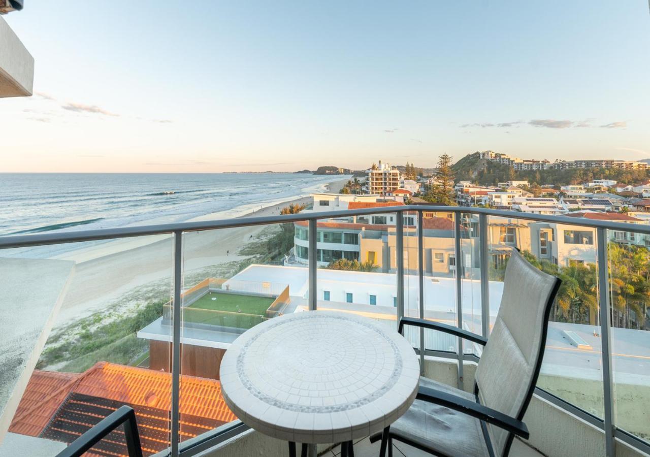 Foreshore Beachfront Apartments Гоулд Коуст Екстериор снимка
